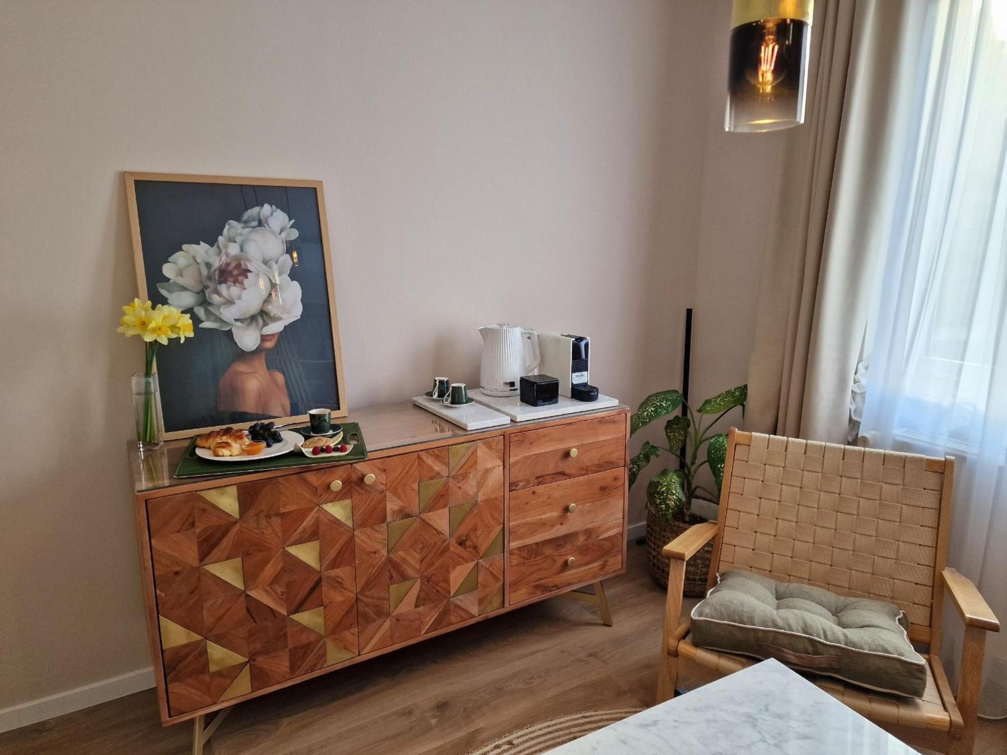 The Secret Garden - Keszthely Bed & Breakfast エクステリア 写真