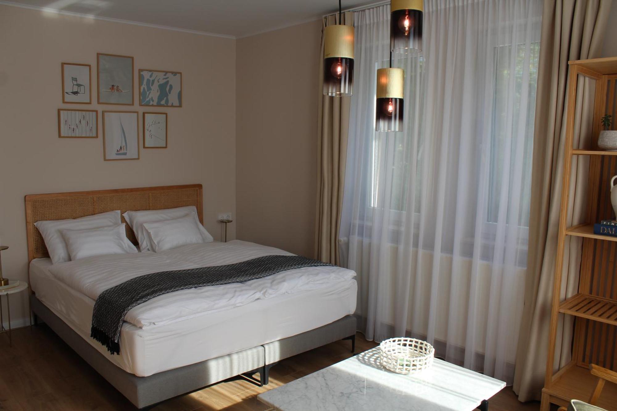 The Secret Garden - Keszthely Bed & Breakfast エクステリア 写真