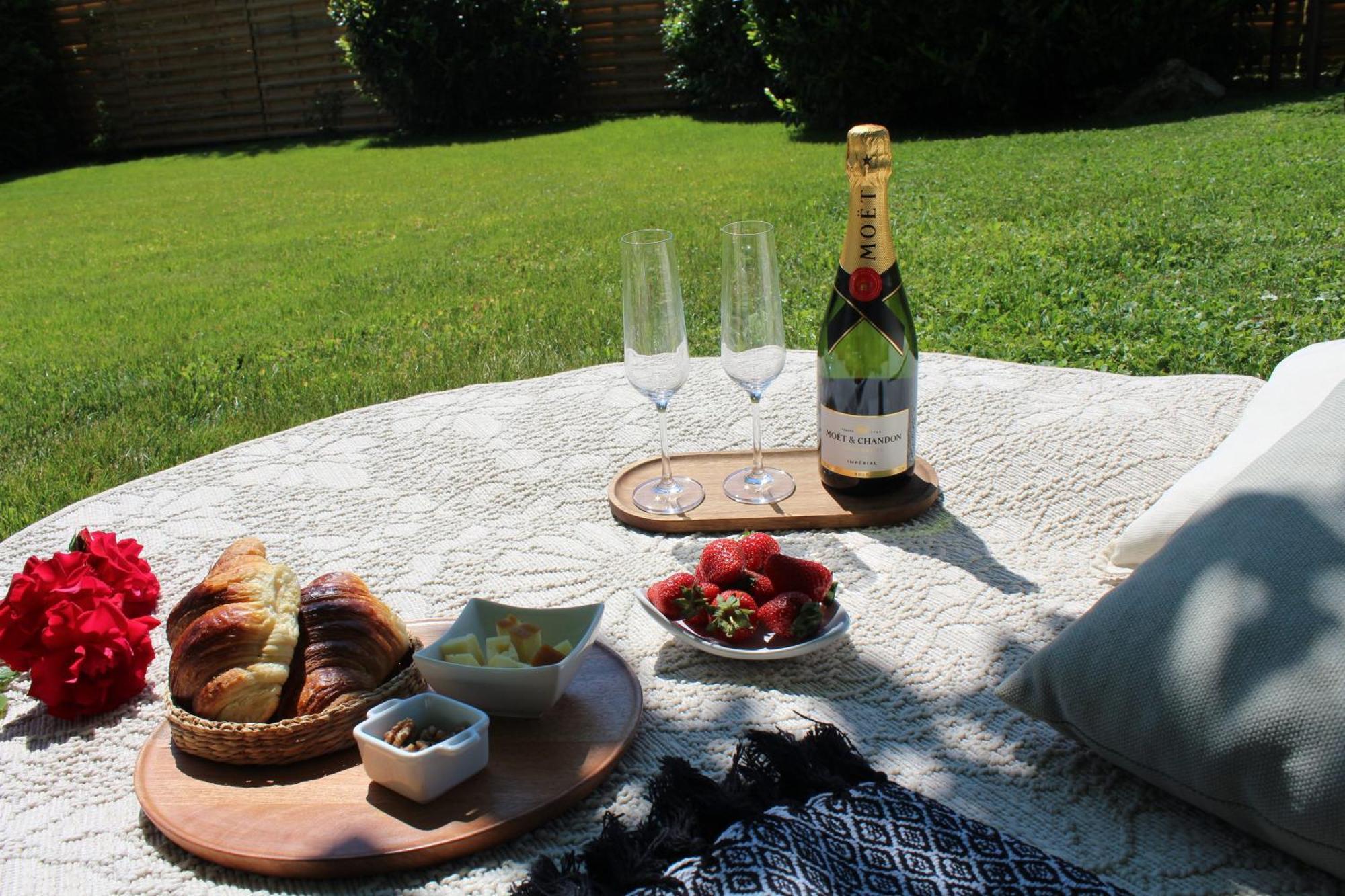 The Secret Garden - Keszthely Bed & Breakfast エクステリア 写真